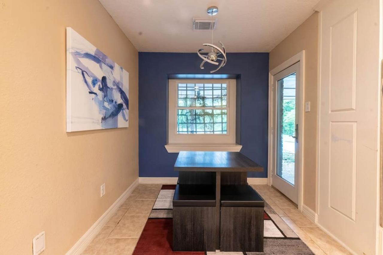 Huge 6 Bedroom With Pool, Spa, 85 Inch Tv, Game Room Houston Zewnętrze zdjęcie